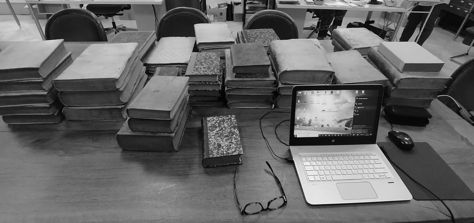 Mesa de libros institución
